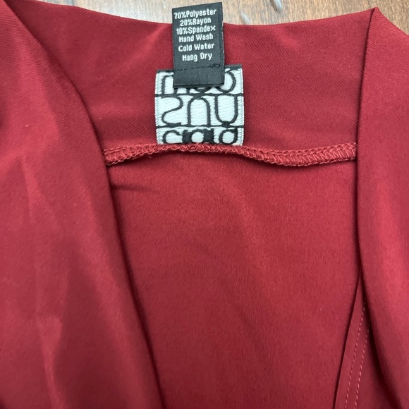 Clara Sunwoo Crossover Tulip Hem Dress Size 4-6 Merlot Wrap Bodycon USA Fall NWT - Picture 12 of 15